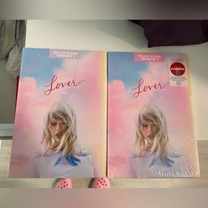 Taylor Swift Lover Books 2 & 4